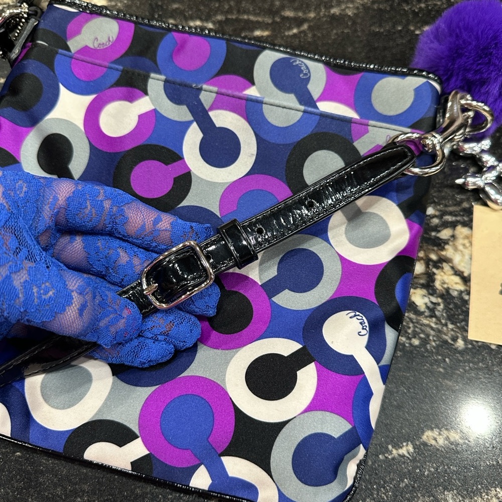Coach Signature Pattern Crossbody - Picture 13 of 14